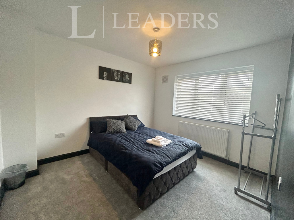 Links Road, B68
