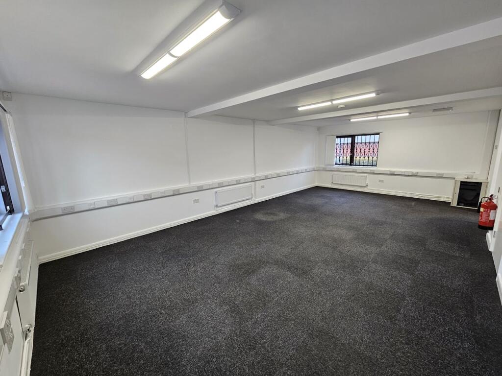 Additional image 3 of Unit 5, West Court, Saxon Business Park, Bromsgrove, B604AD