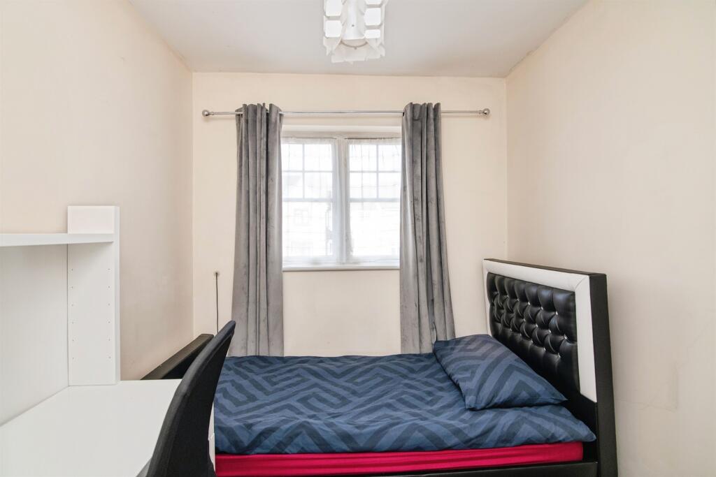 Additional image 32 of Berry Drive, Smethwick