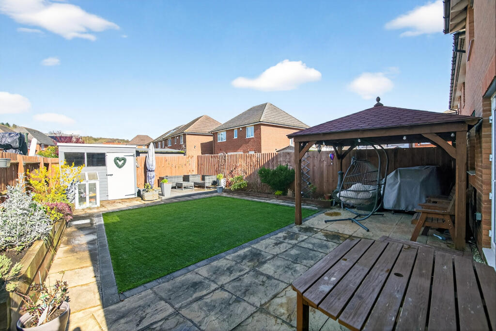 Additional image 19 of Bill Thomas Way, Rowley Regis, B65
