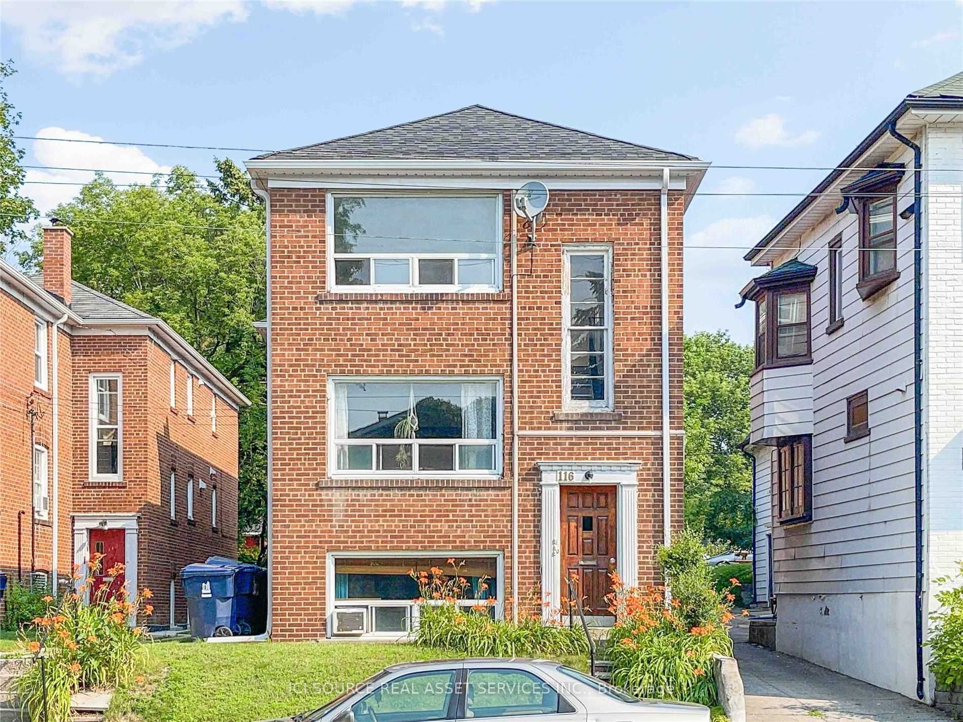 Additional image 2 of 2-116 Eastwood Road, Toronto, ON, M4L 2C9