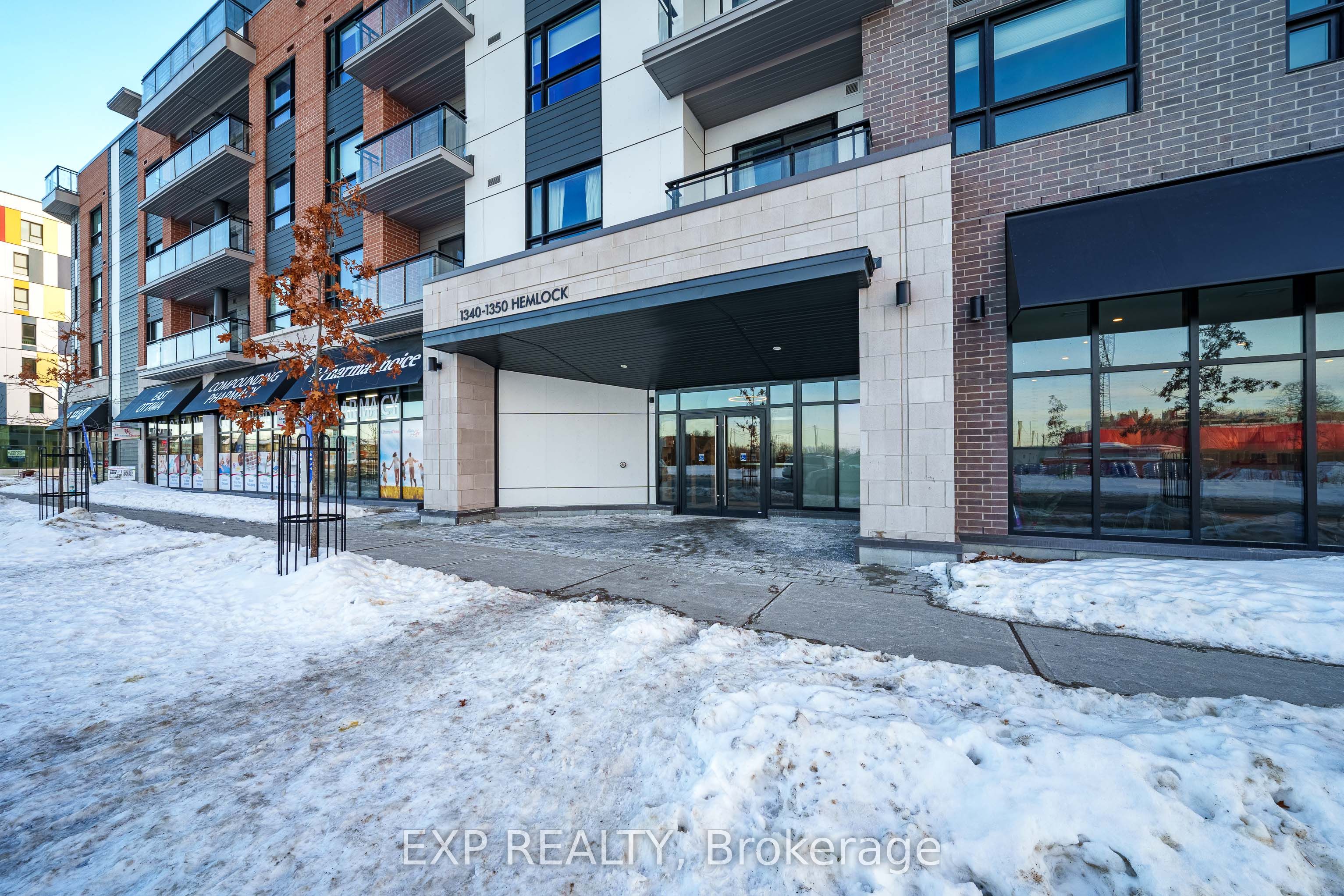 Additional image 2 of 220-1350 Hemlock Road, Ottawa, ON, K1K 5C2