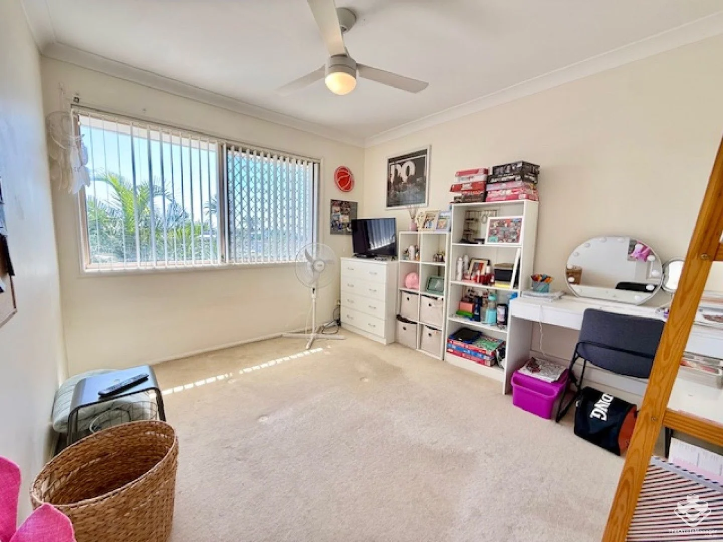 Additional image 8 of ID:21172885/220 Christine Avenue, Burleigh Waters QLD 4220
