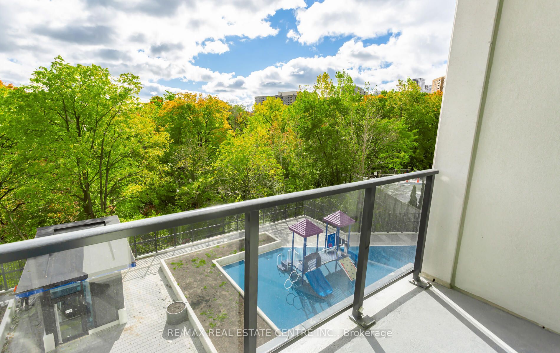 Additional image 5 of 301-202 Burnhamthorpe Road E, Mississauga, ON, L5A 0B2
