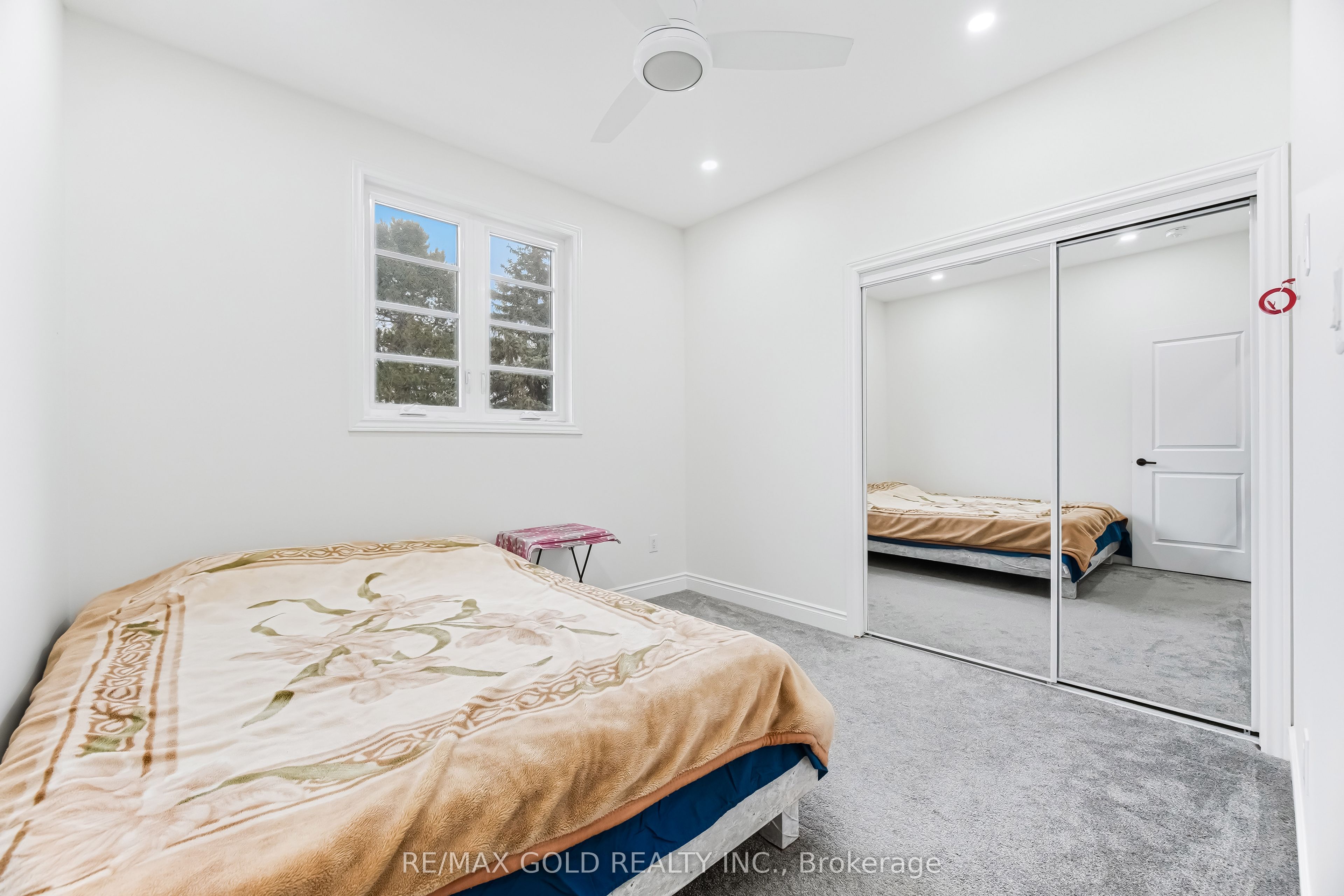 Additional image 5 of 70 Mccraney Street W, Oakville, ON, L6H 1H4