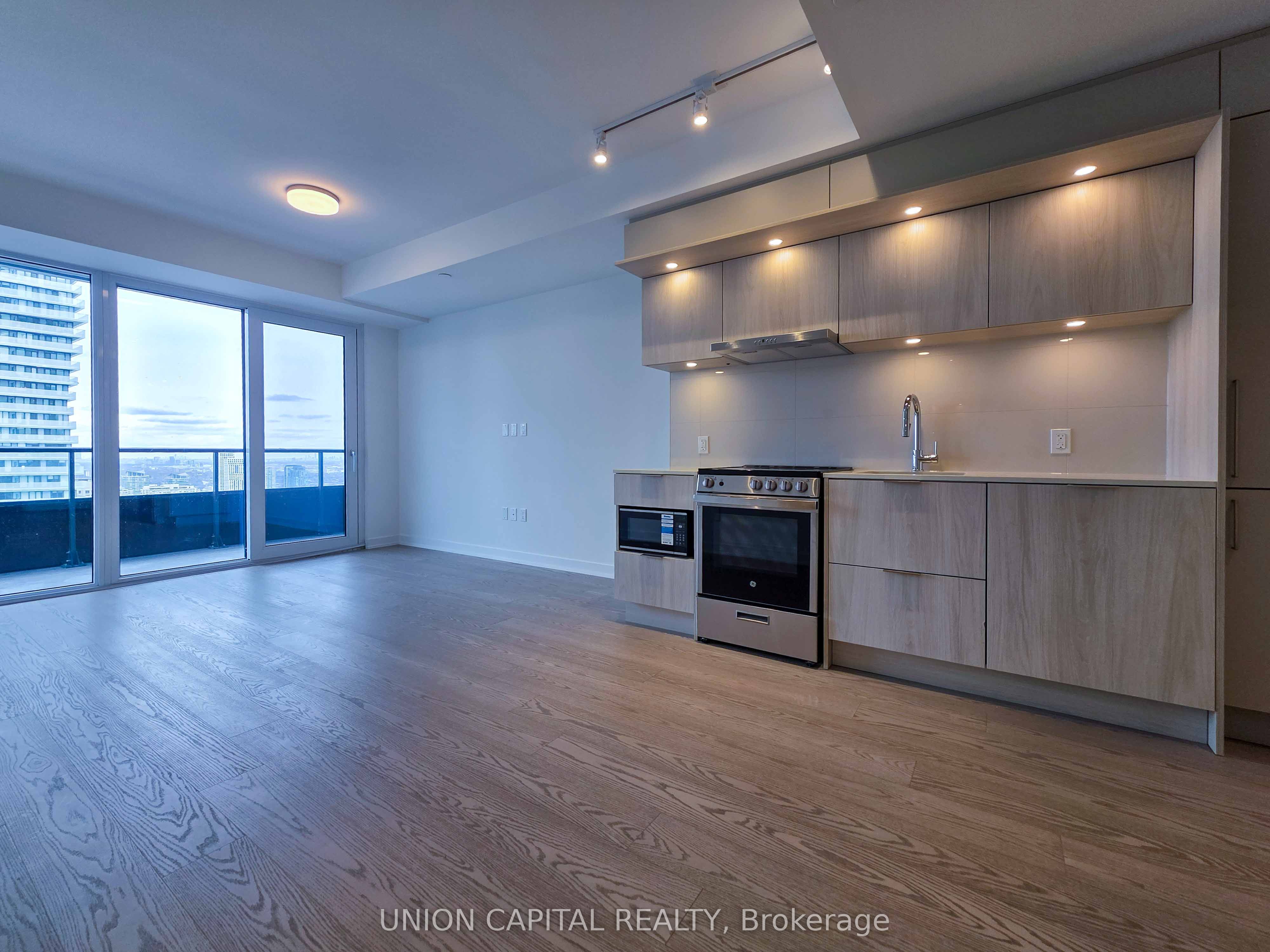 Additional image 4 of 3607-448 Burnhamthorpe Road W, Mississauga, ON, L5B 4M6