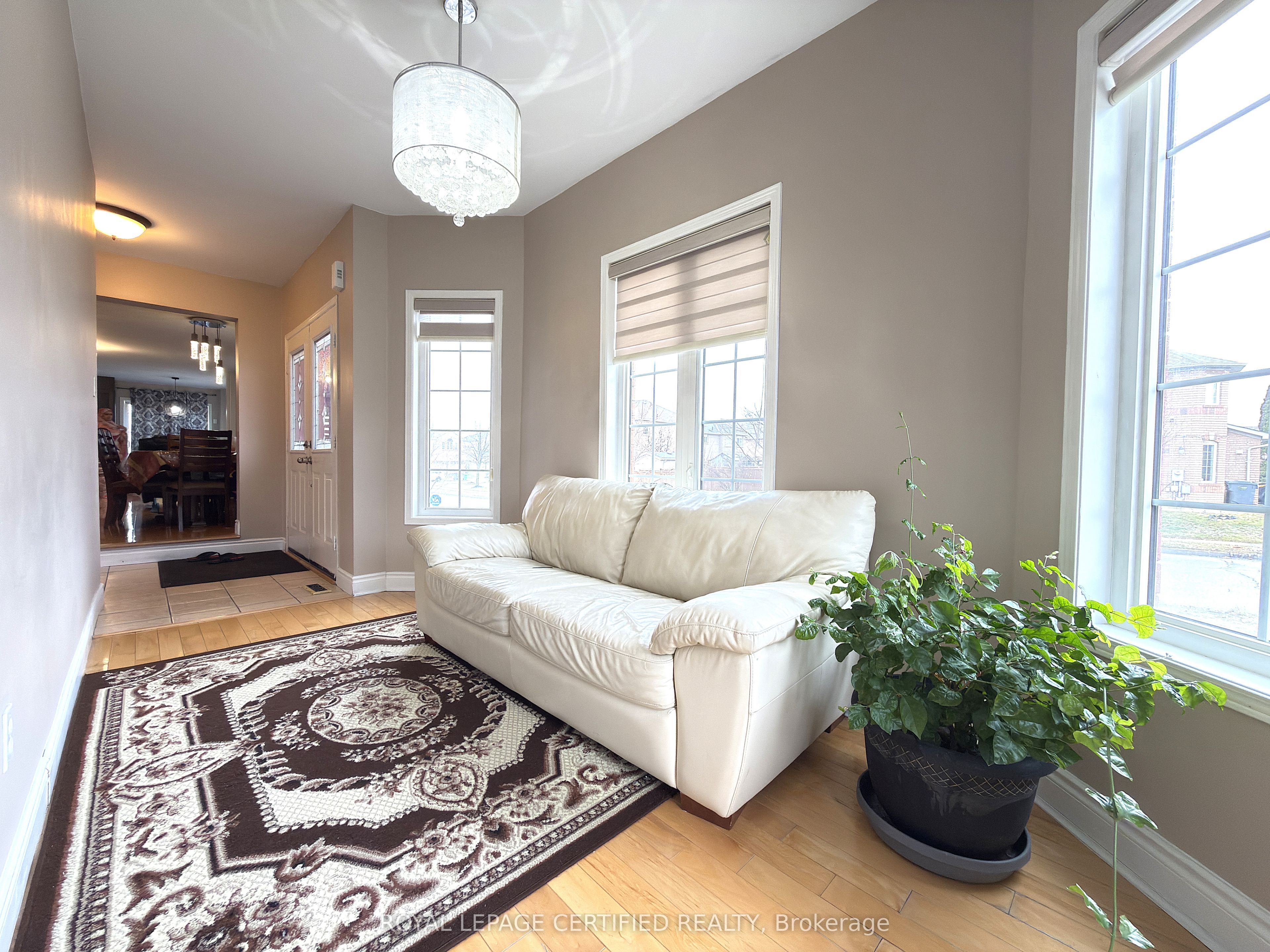 Additional image 5 of 2 Lake Louise Drive, Brampton, ON, L6X 4W7