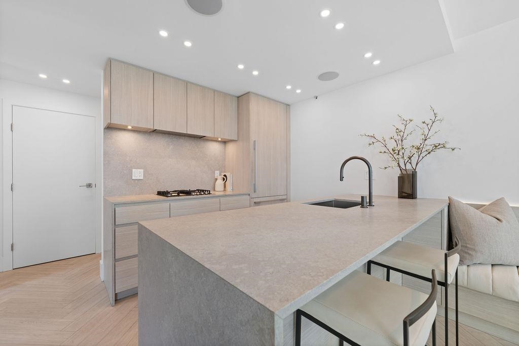 Additional image 3 of 2206-1438 Richards Street, Vancouver, BC, V6Z 3B8