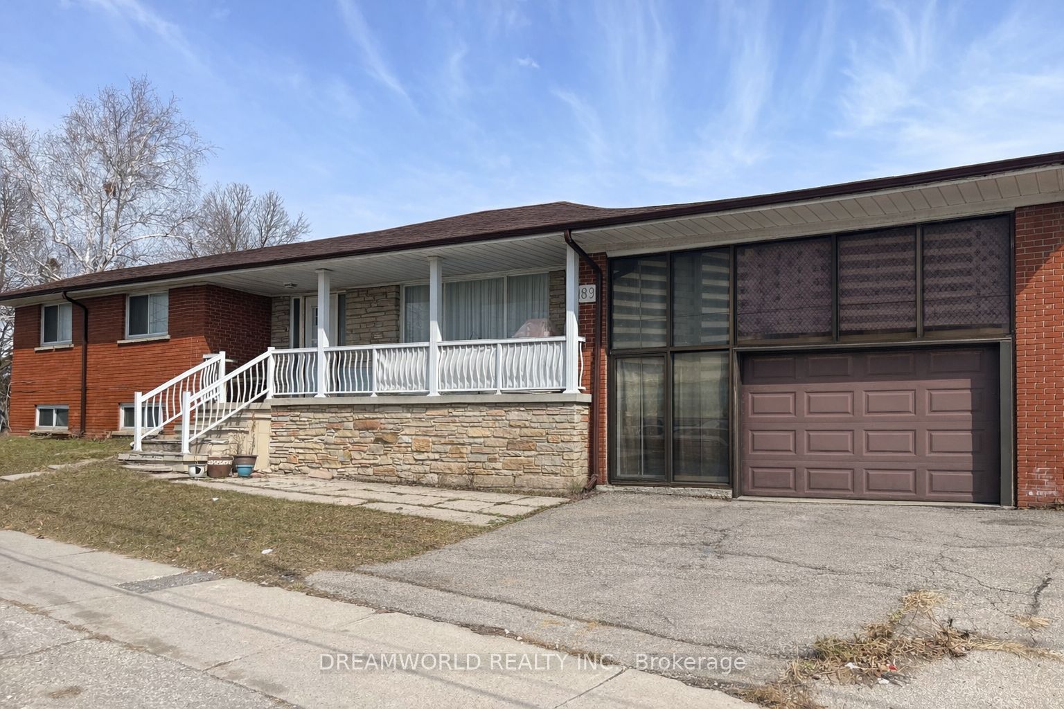 189 Driftwood Avenue, Toronto, ON, M3N 2N2
