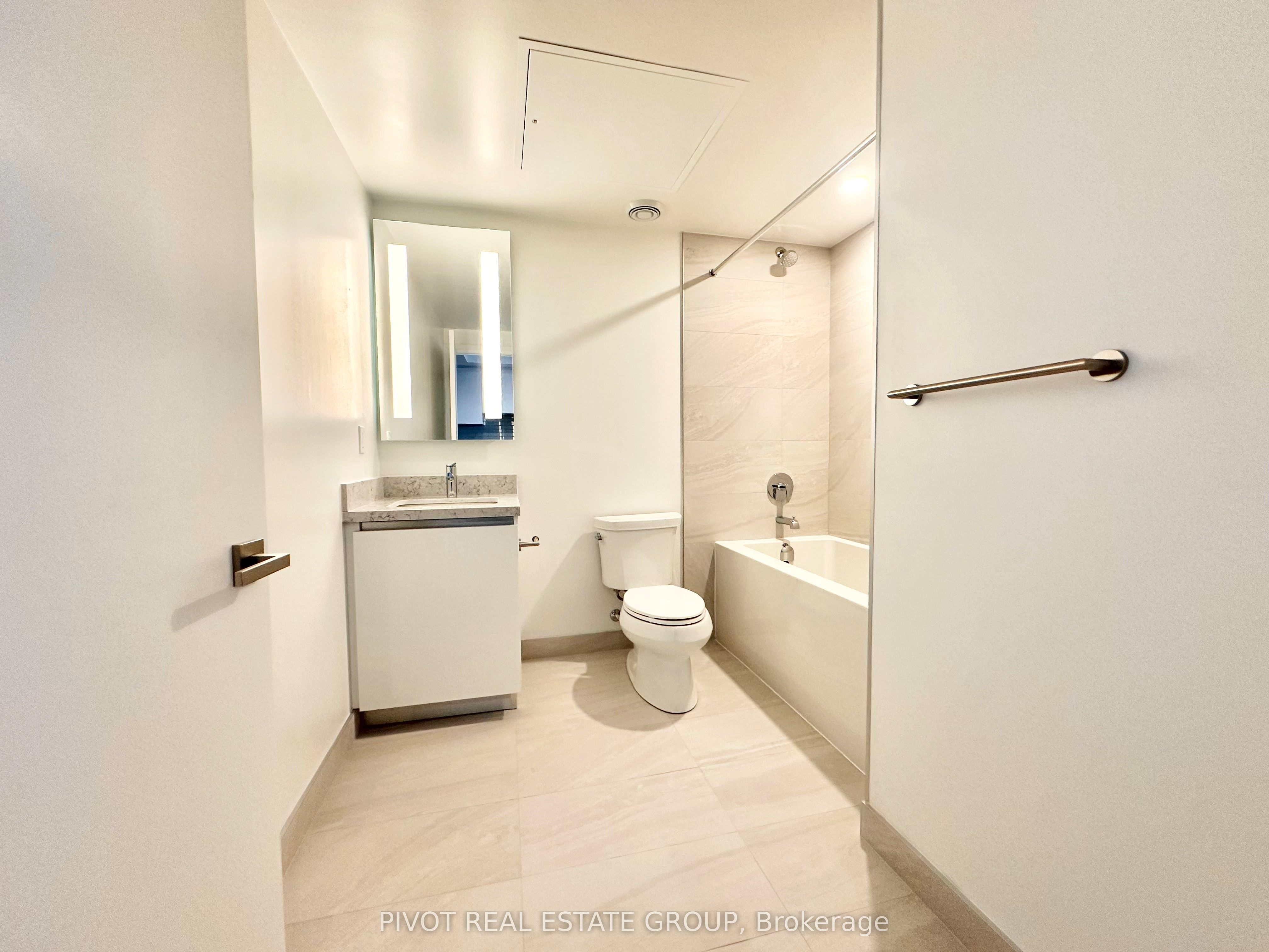 Additional image 3 of 2408-2 Erskine Road, Mississauga, ON, L5B 0S1