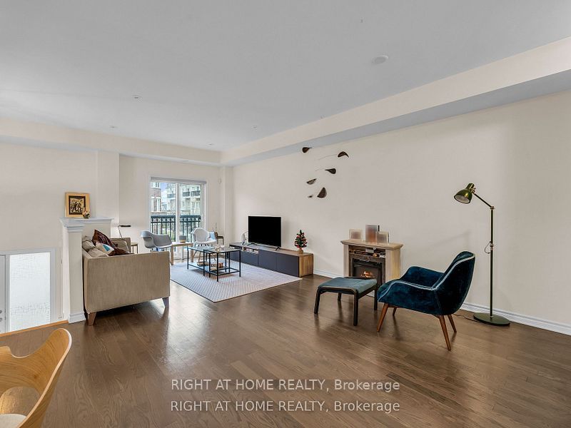 22 Coneflower Crescent, Toronto, ON, M2R 0A5 photo 2