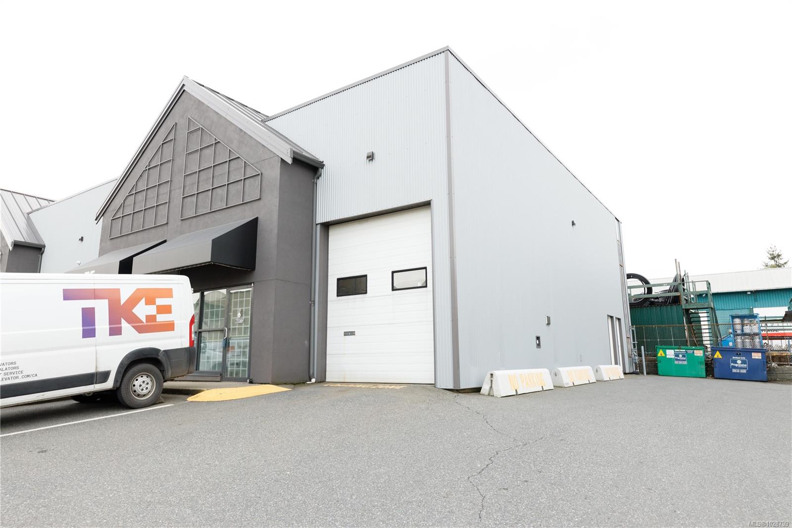 6-2535 Mccullough Road, Nanaimo, BC, V9S 4M9