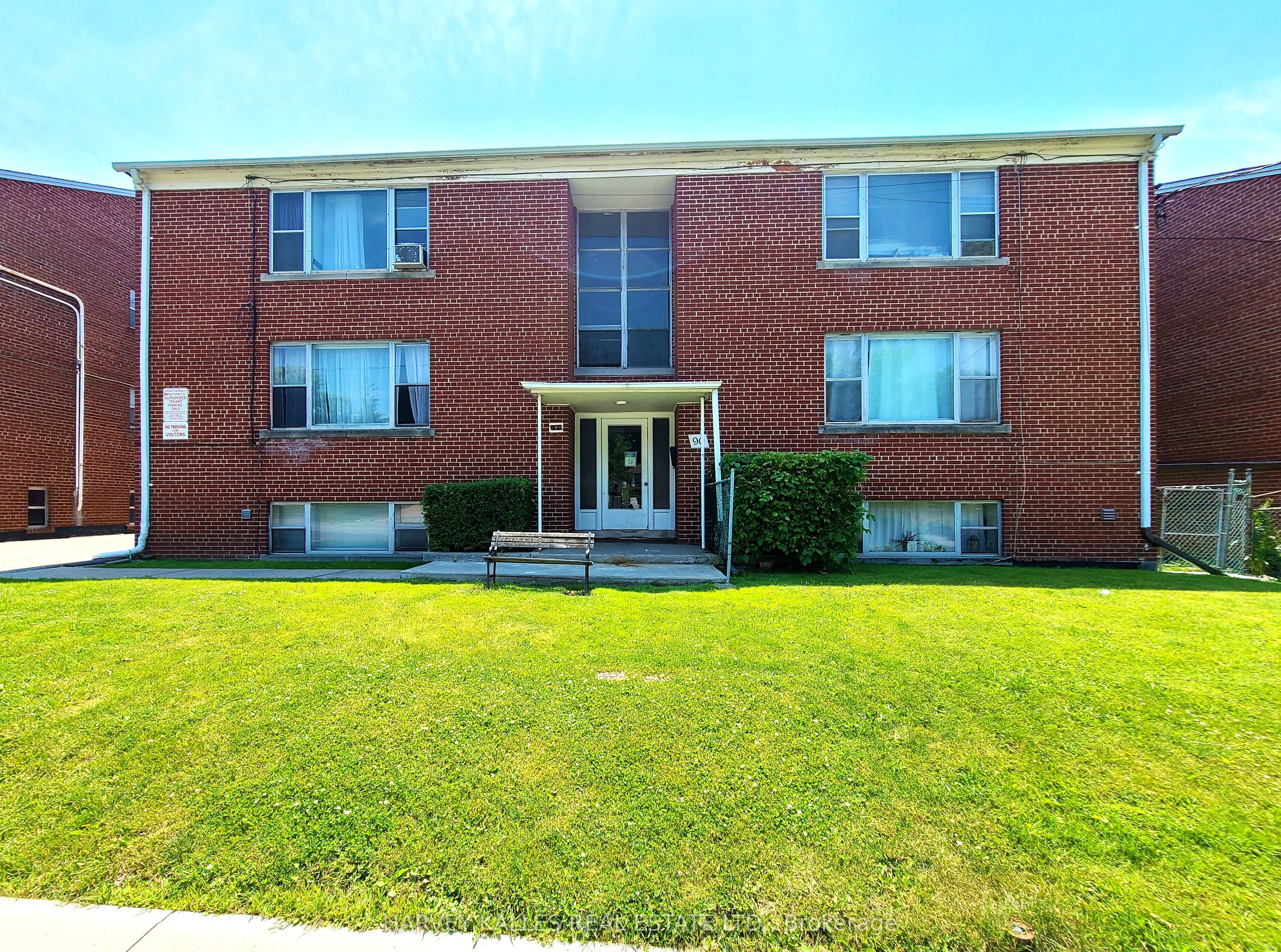 90 Trethewey Drive, Toronto, ON, M6M 4B4