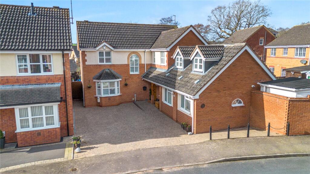 Findon Close, Redditch, Worcestershire, B97