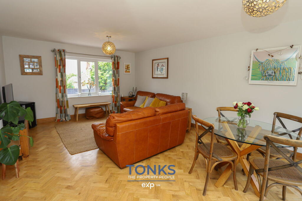 Additional image 11 of Unique one-of-a-kind home offering amazing space – Merton Close, Oldbury, B68 8NG