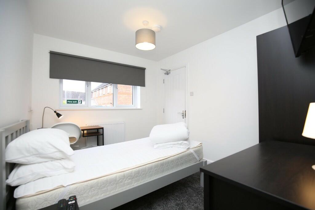 Waterside, Polesworth, Tamworth photo 3