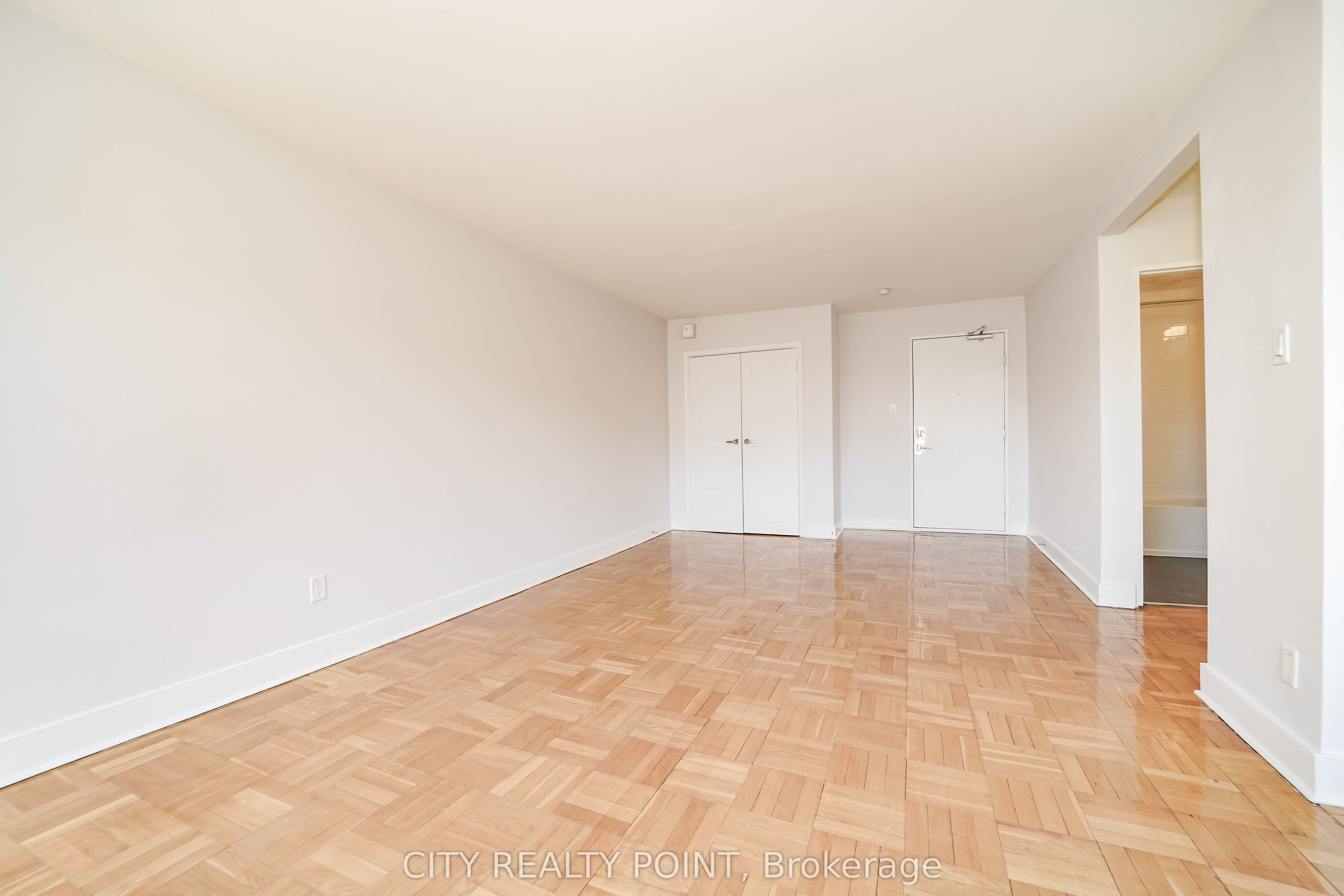 Additional image 3 of 404-1545 Bathurst Street, Toronto, ON, M5P 3H6