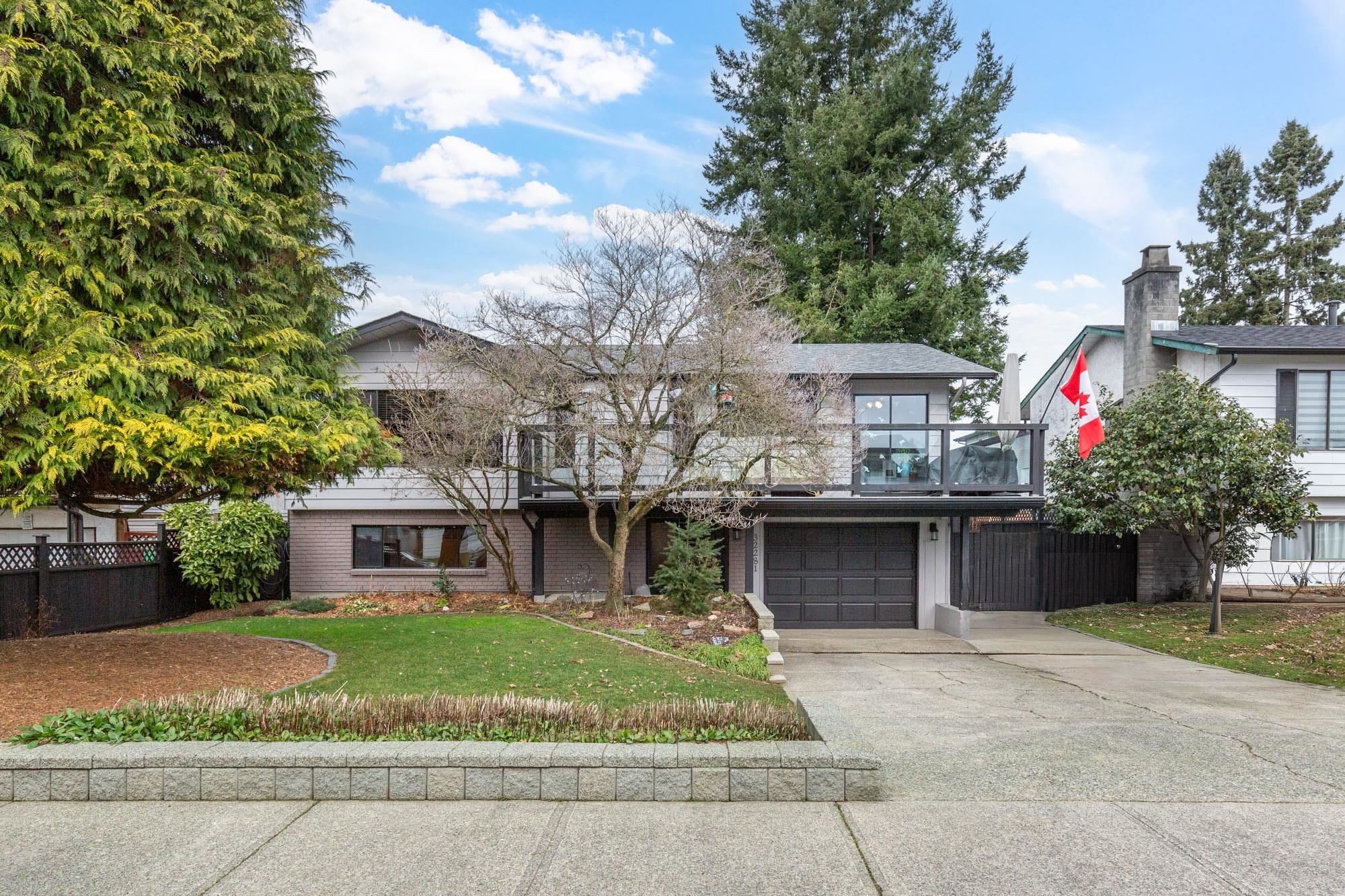 32281 Adair Avenue, Abbotsford, BC, V2T 4L7