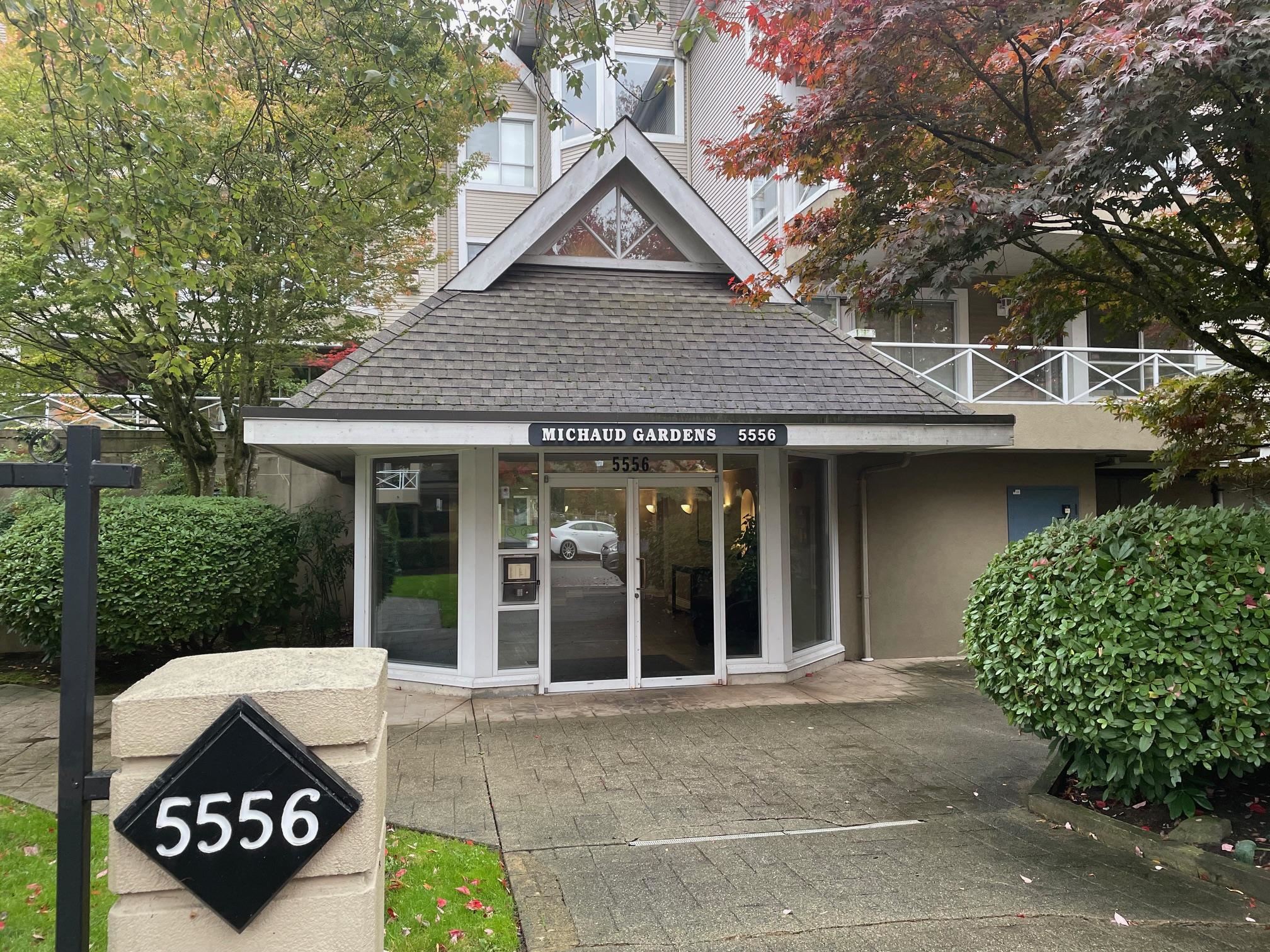 203-5556 201a Street, Langley, BC, V3A 8K5