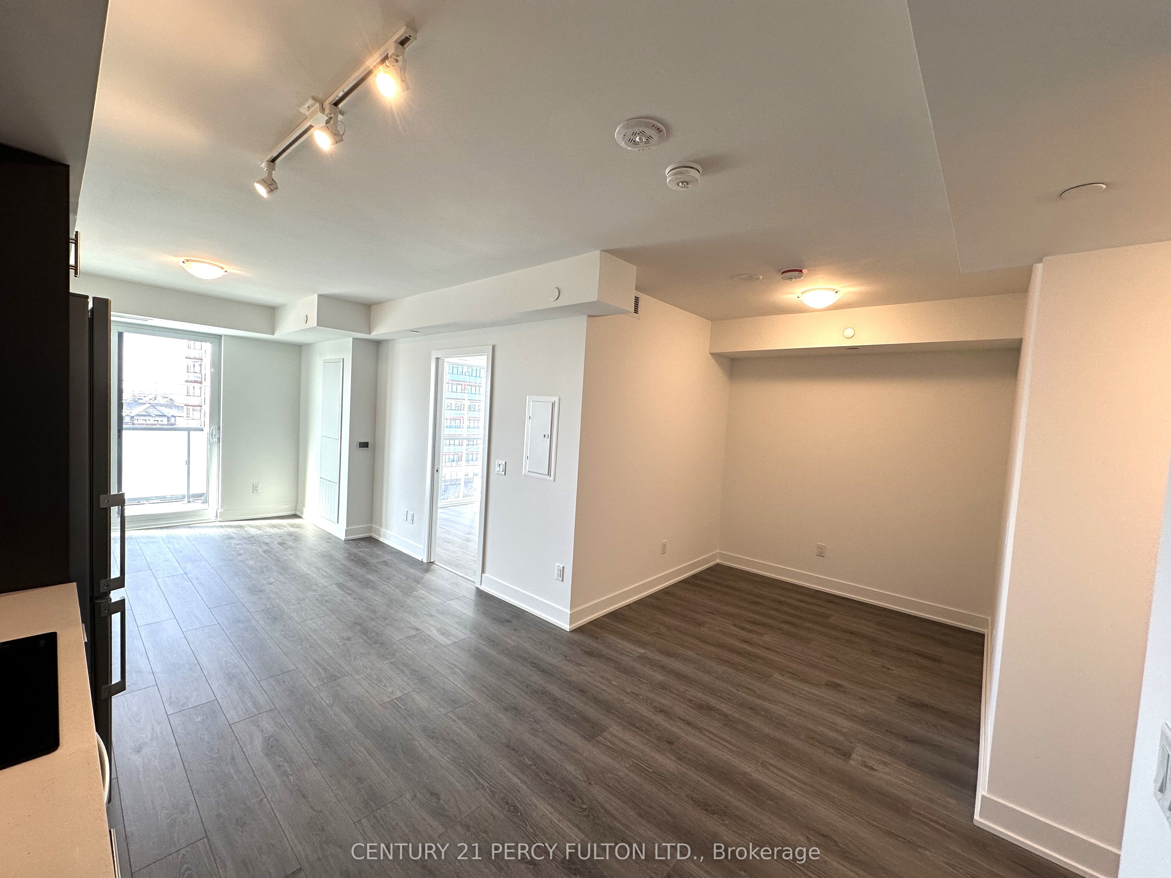 513-2545 Simcoe Street N, Oshawa, ON, L1L 0W3