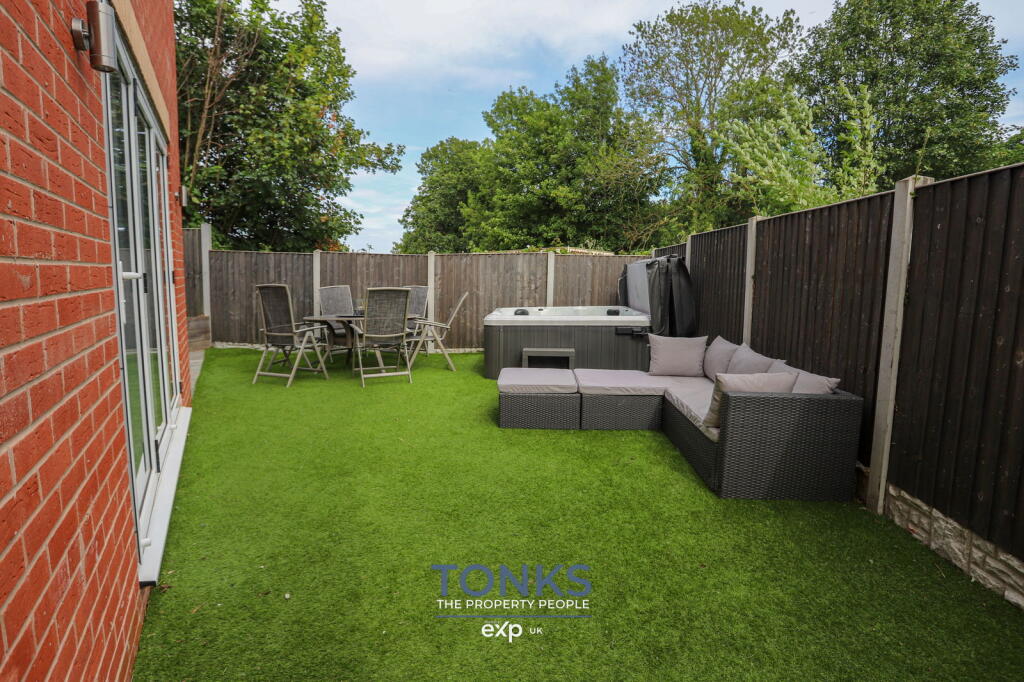 Additional image 34 of Cavalier Drive, Halesowen, B63 4SQ