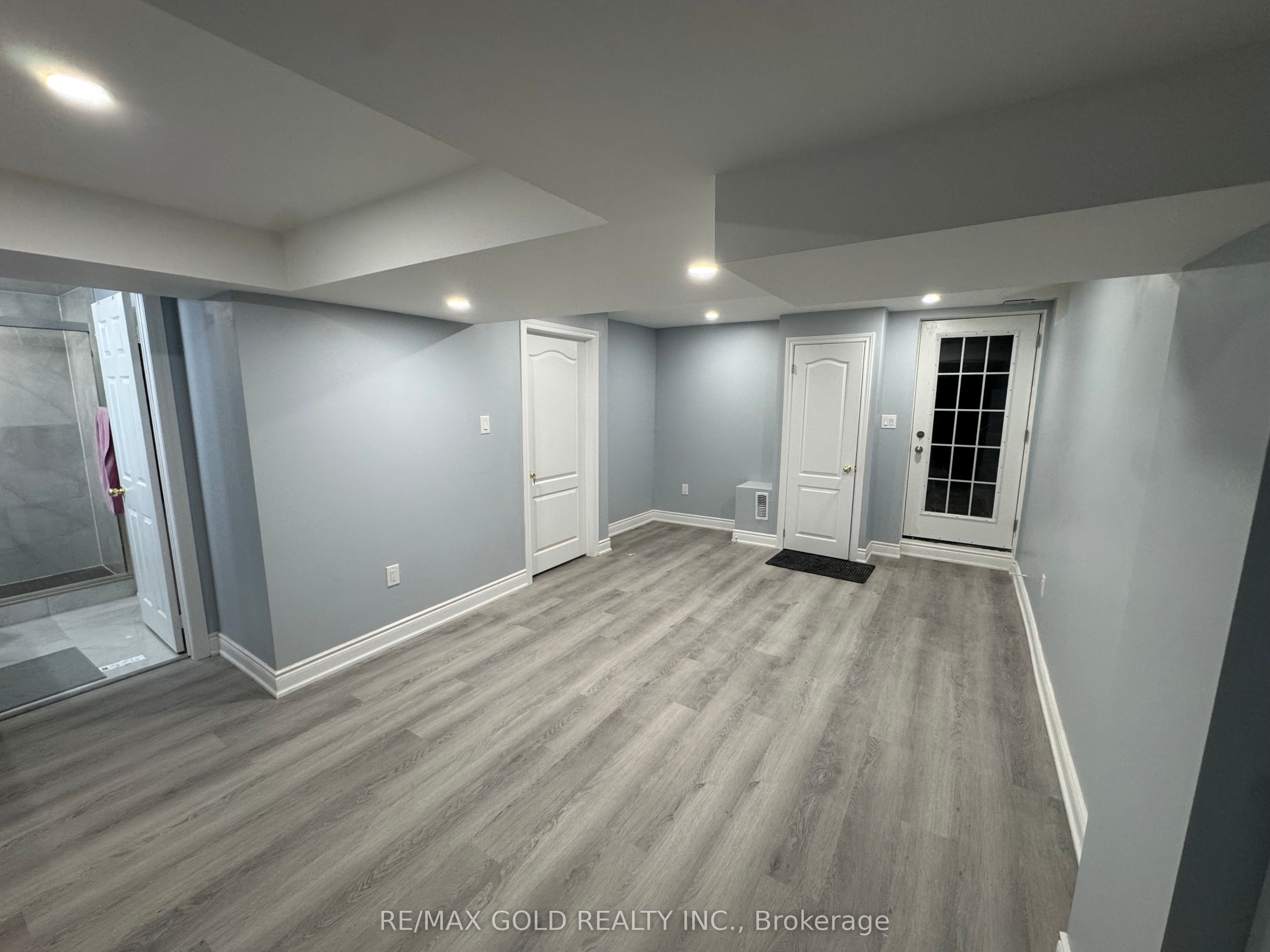 17 Capistro Street, Brampton, ON, L7A 3J2