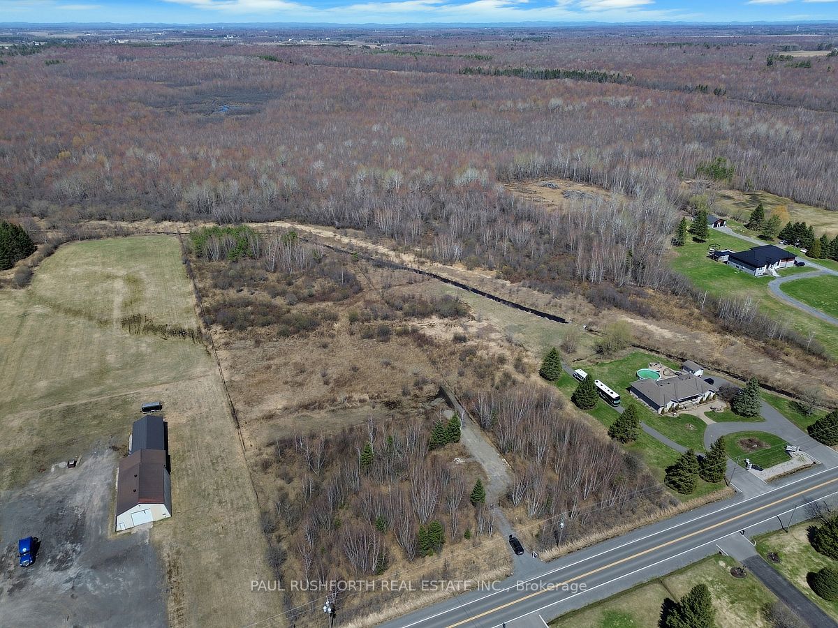 2667 Russland Road, Ottawa, ON, K0A 3H0