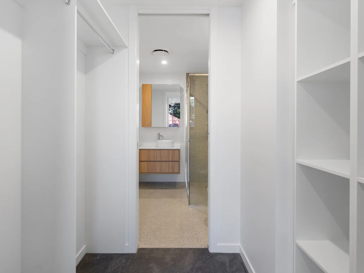 Additional image 4 of 410/186 Clarence Rd, Indooroopilly QLD 4068