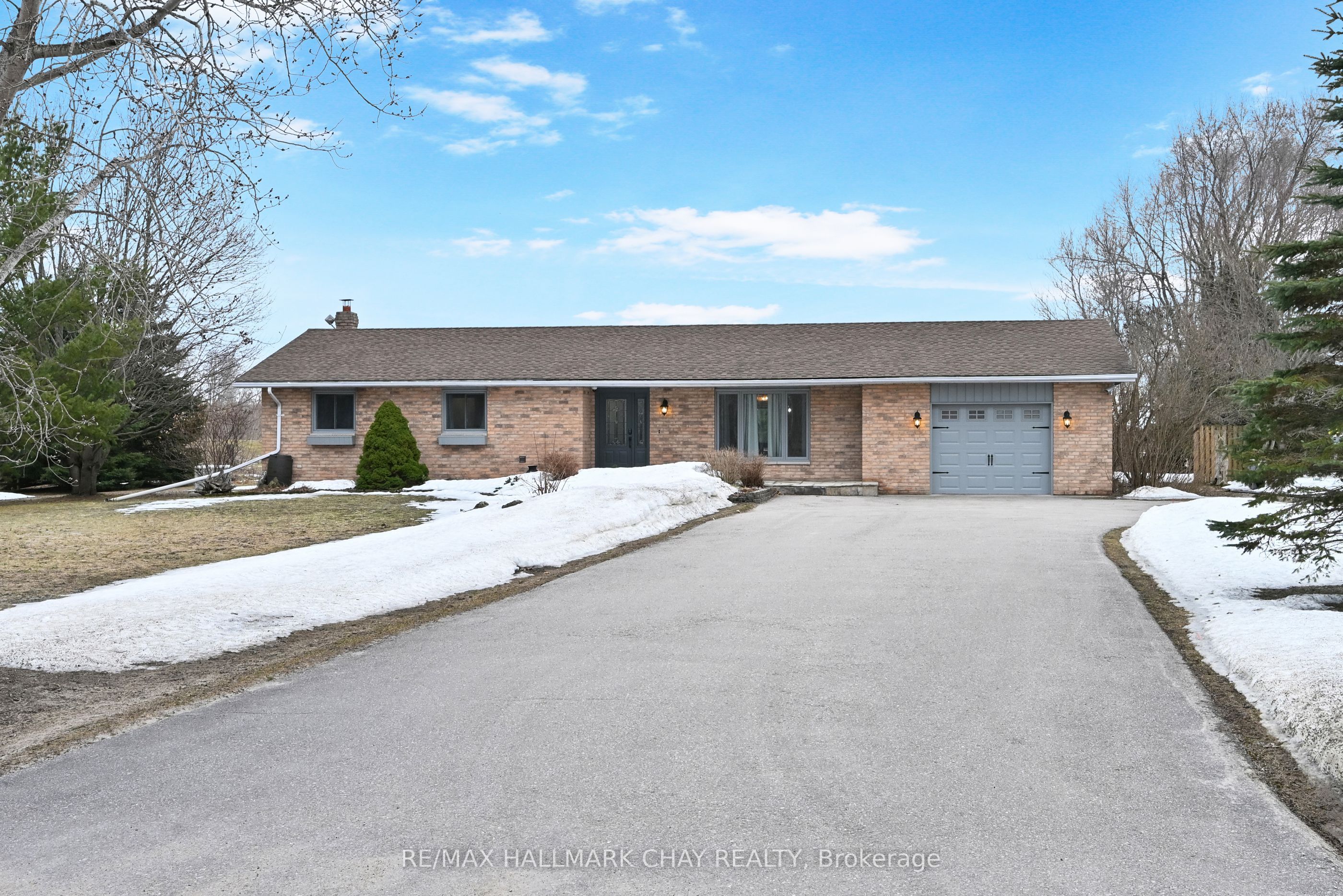 6439 20th Side Road, Essa, ON, L0M 1B0