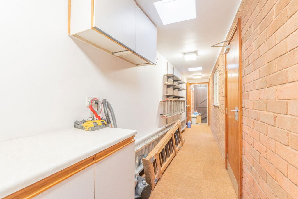 Additional image 16 of Monastery Drive, Solihull, B91 1DW