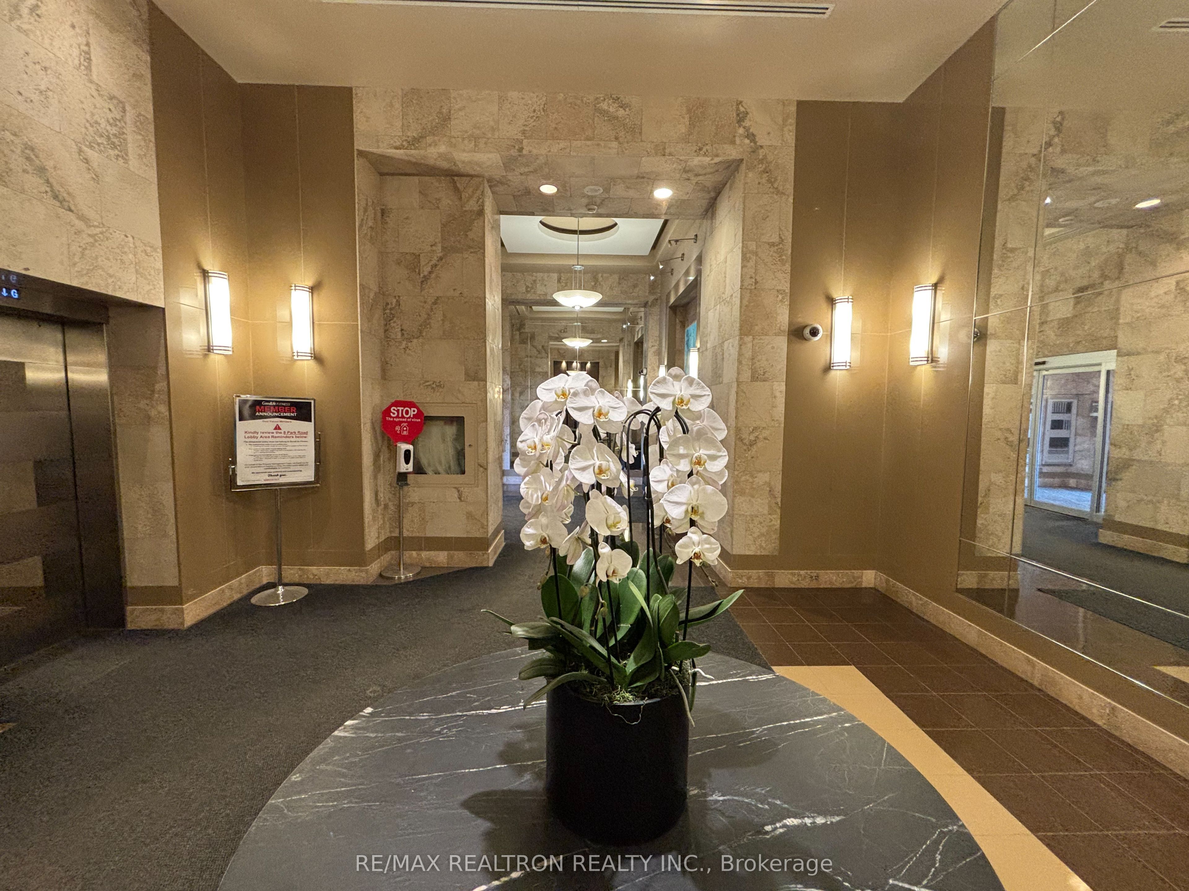 Additional image 4 of 3011-8 Park Road, Toronto, ON, M4W 3S5