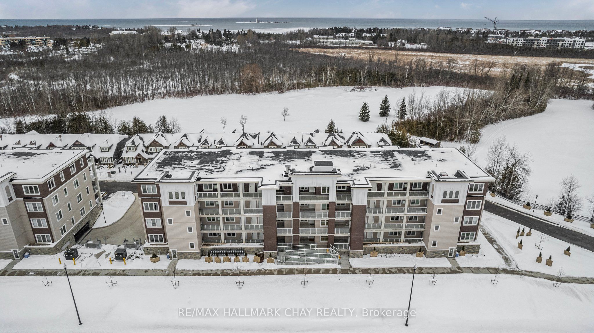 210-5 Spooner Crescent, Collingwood, ON, L9Y 1T3