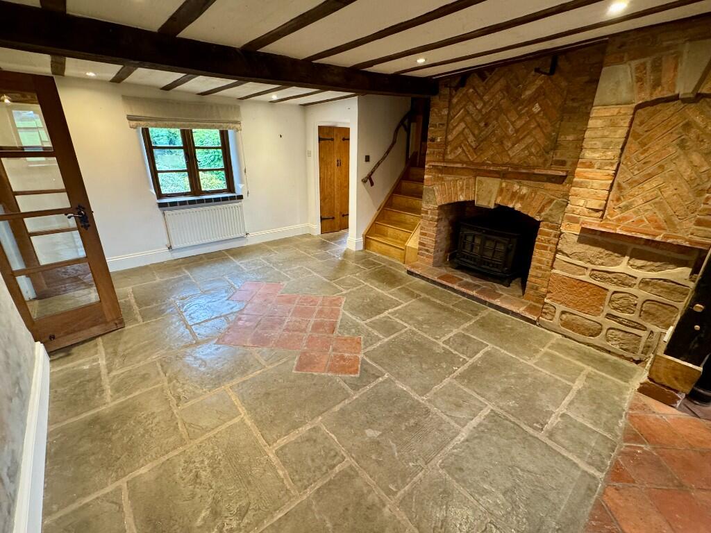 Bradnocks Marsh Lane, B92 photo 3
