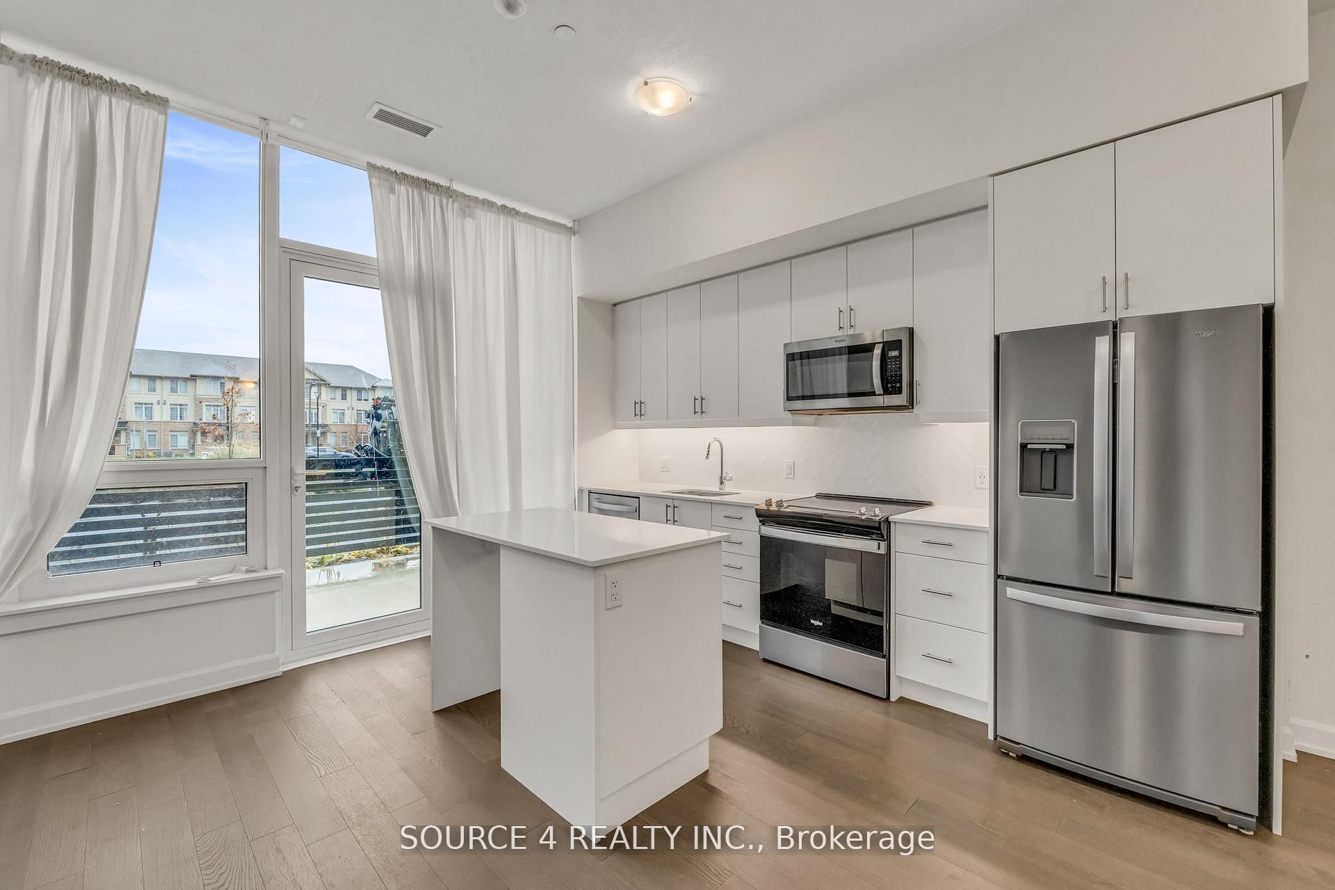 Additional image 4 of 102-3220 William Coltson Avenue, Oakville, ON, L6H 7X9