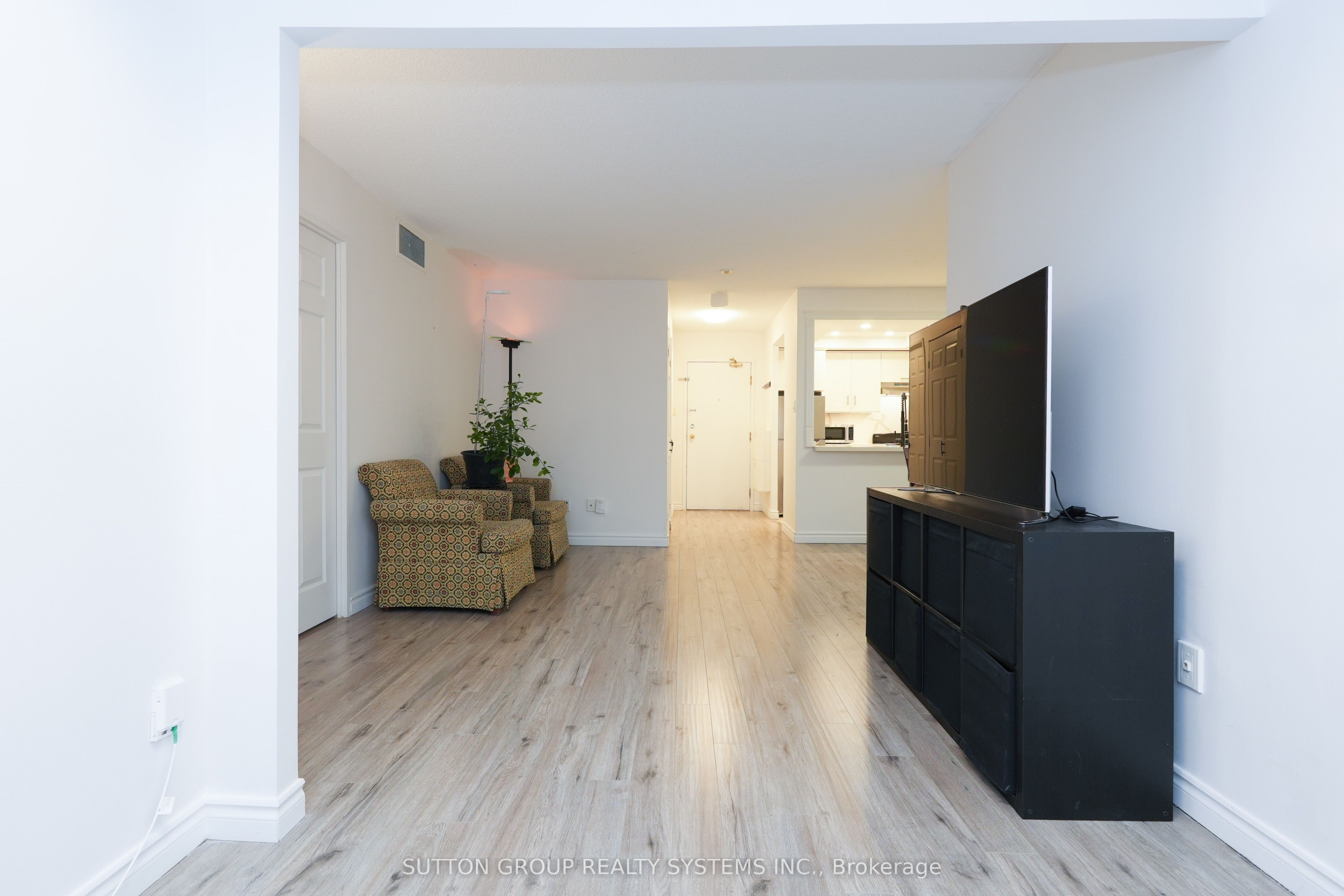 Additional image 3 of 512-285 Enfield Place, Mississauga, ON, L5B 3Y6