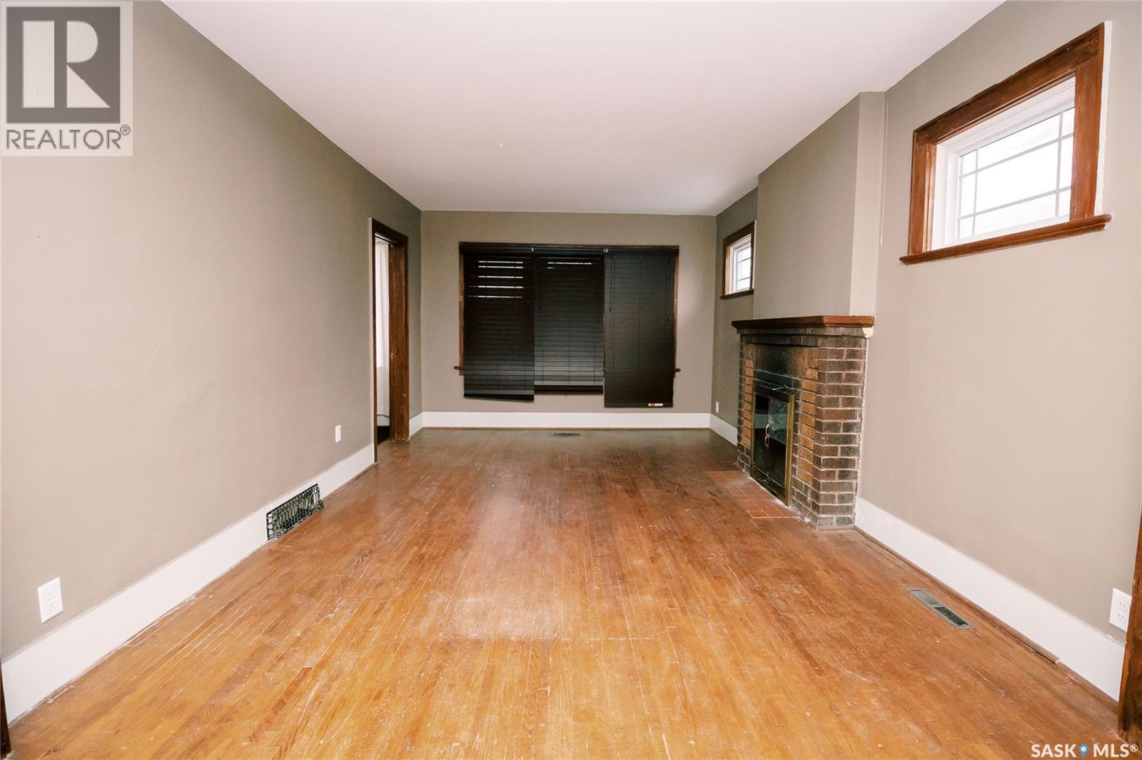 Additional image 4 of 105 28th Street, Saskatoon, SK, S7L0K1