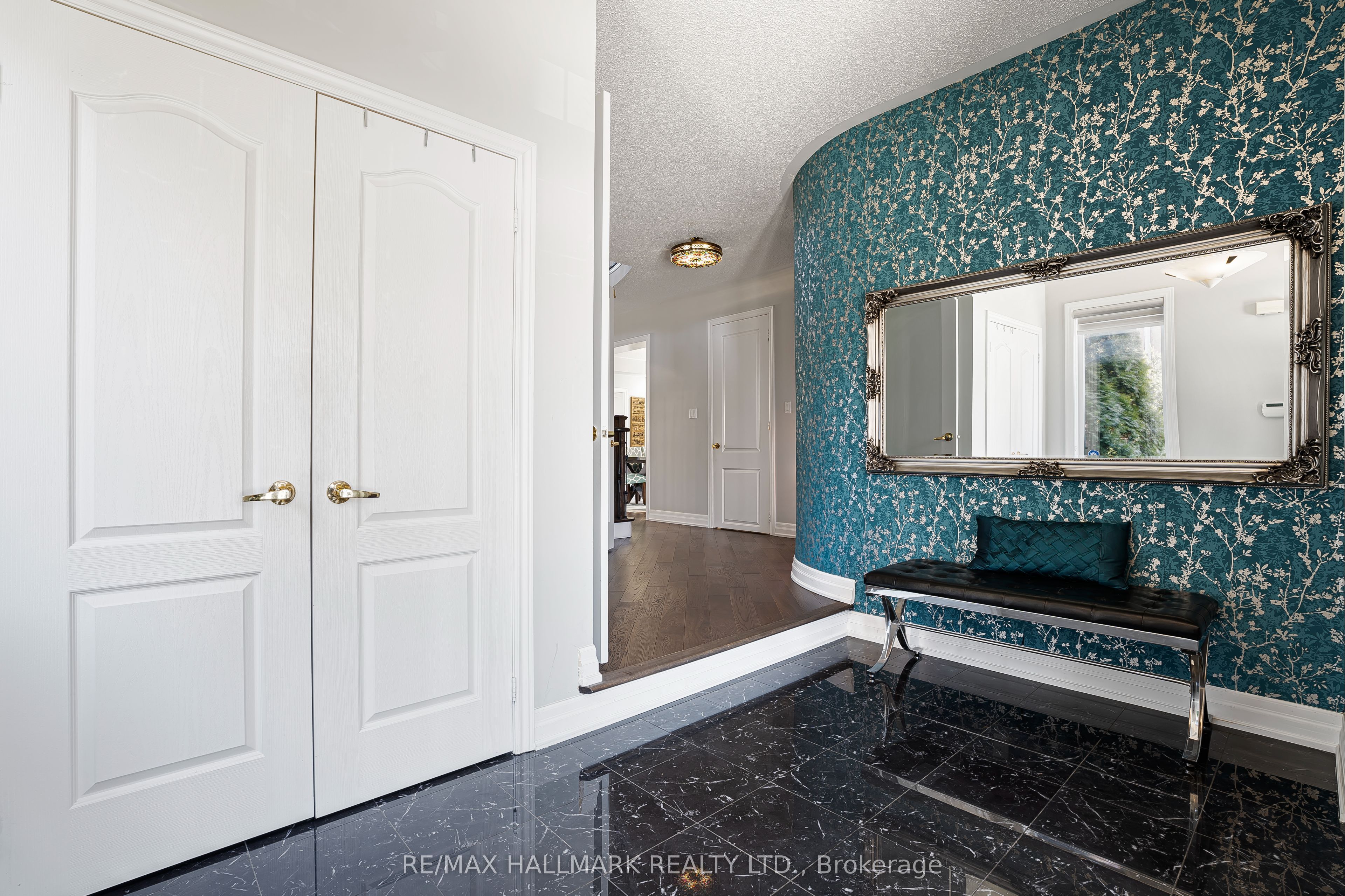 Additional image 4 of 46 Customline Drive, Brampton, ON, L7A 3C2
