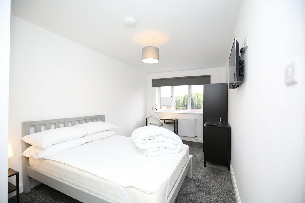 Waterside, Polesworth, Tamworth photo 2