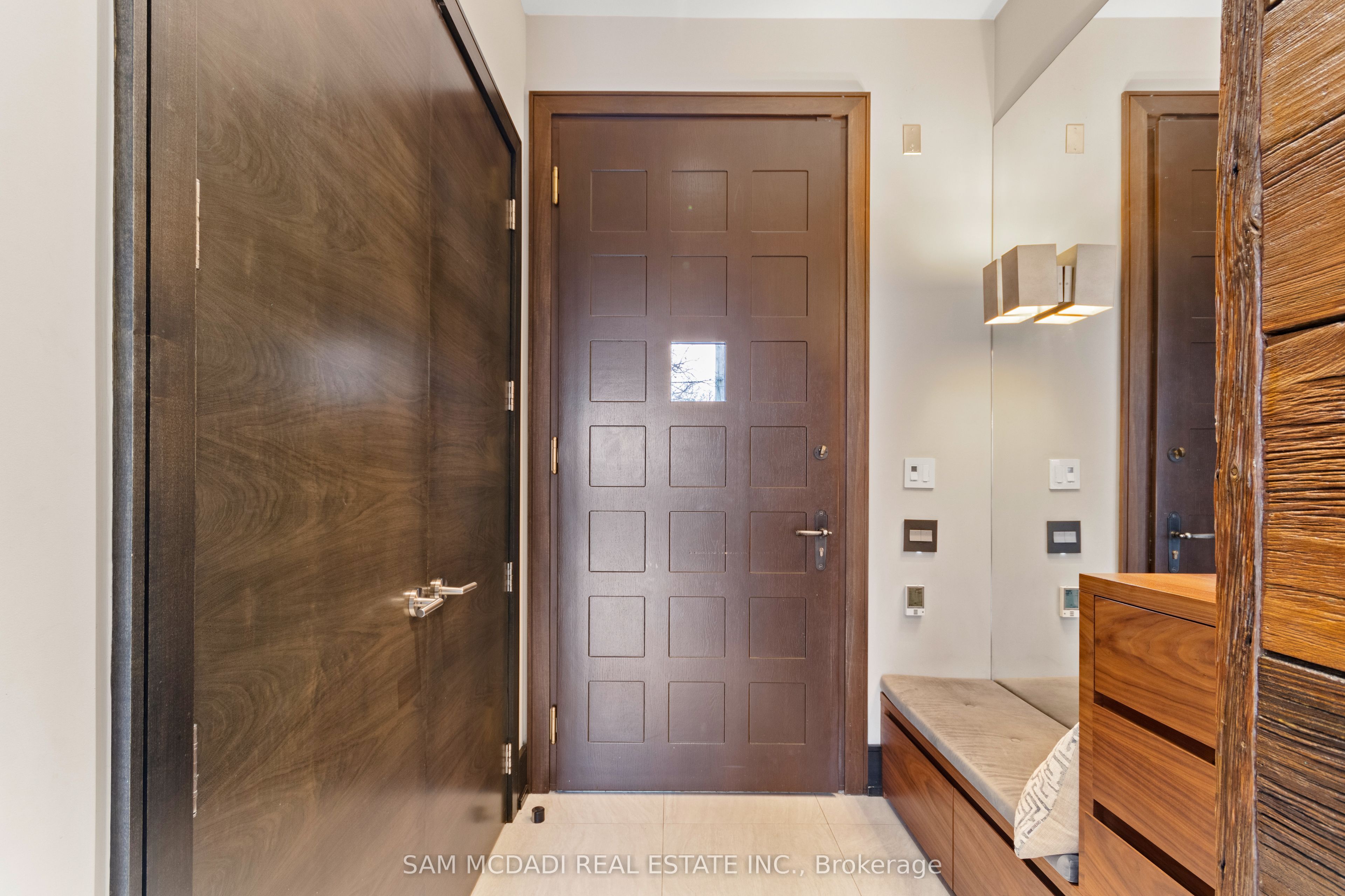 Additional image 3 of 1031 Welwyn Drive, Mississauga, ON, L5J 3J2