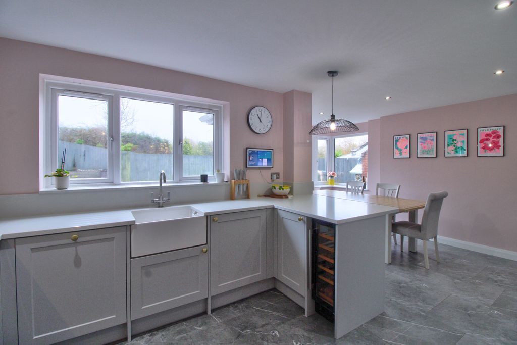 Additional image 14 of 4 bed detached house for saleClos Y Goron, Blackwood NP12
