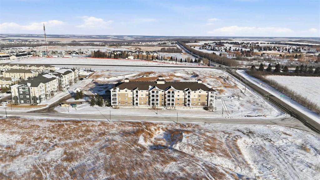 Additional image 2 of 310-3 Broadway Rise, Sylvan Lake, AB, T4S 0G9