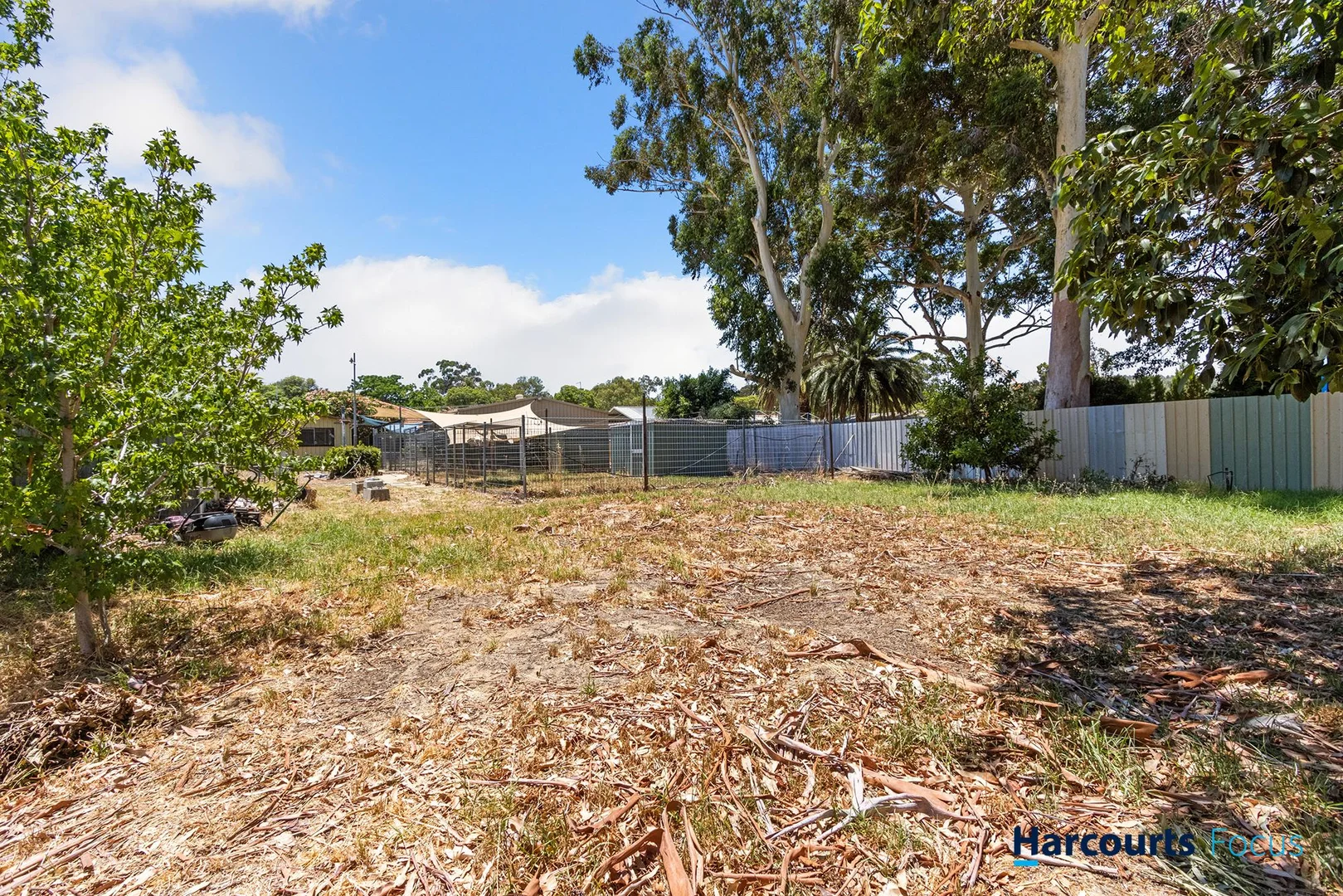 Additional image 28 of 34 Fifth Road, Armadale WA 6112
