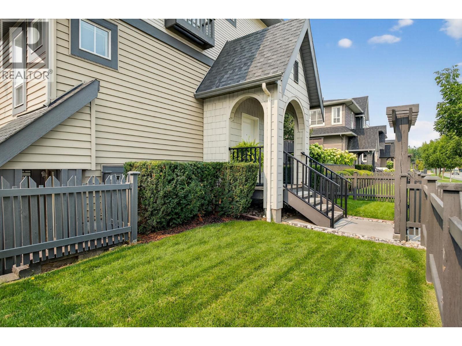 Additional image 5 of 30-680 Old Meadows Road, Kelowna, BC, V1W5L4