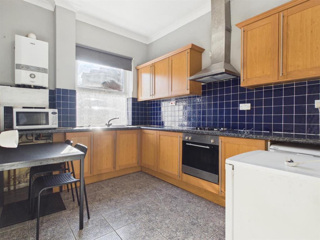 Additional image 3 of Flat 2, Furlong Court