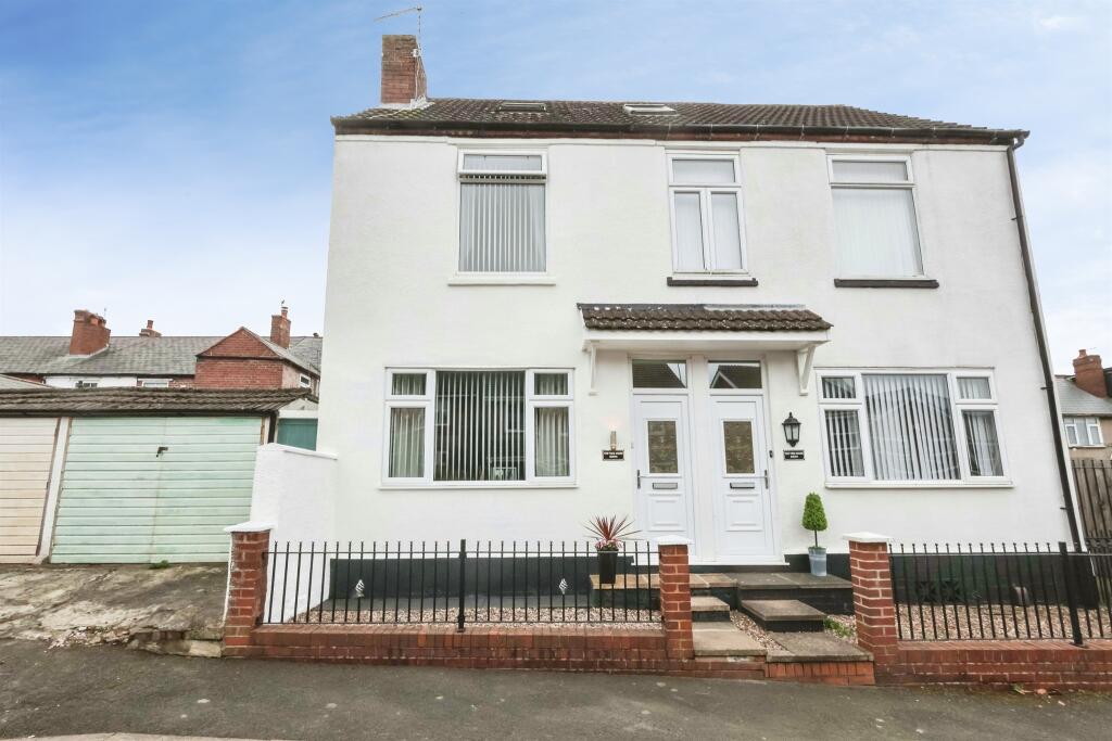 Yew Tree Lane, Rowley Regis