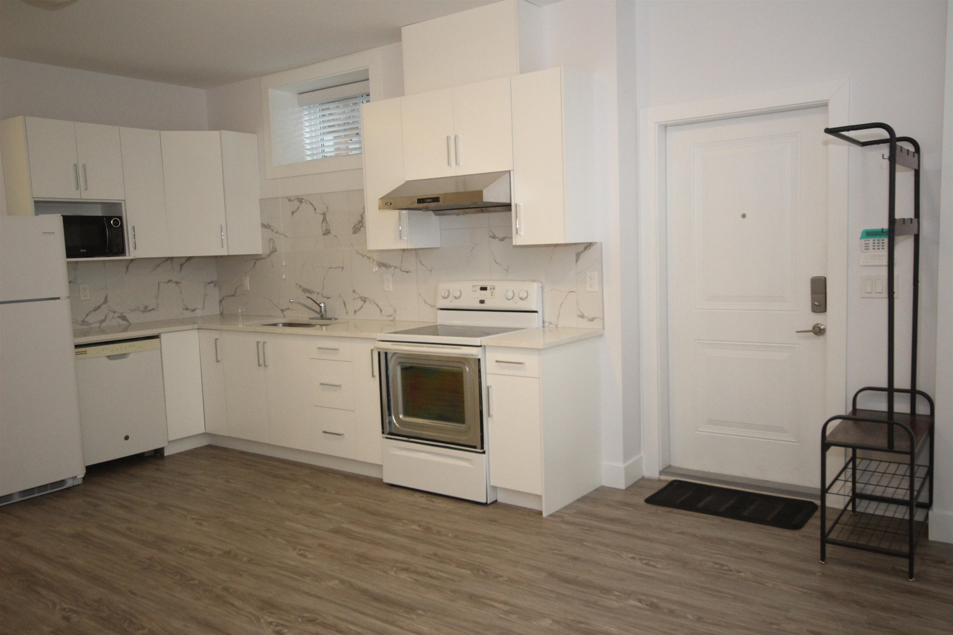 Additional image 3 of 6089 Elgin Avenue, Burnaby, BC, V5H 3S3