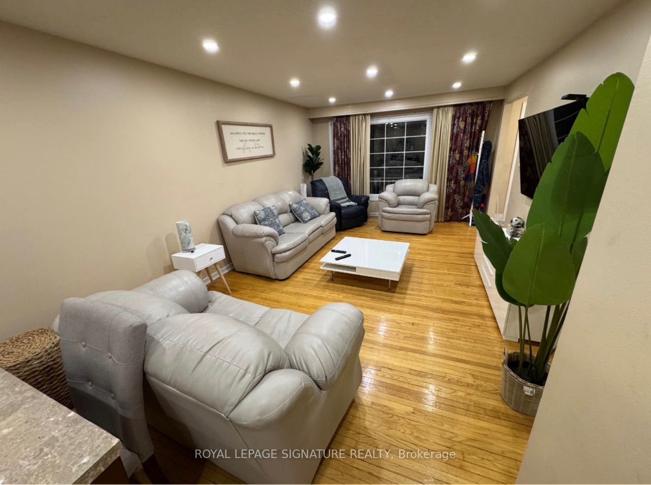 Additional image 5 of Main-3424 Clara Drive, Mississauga, ON, L4T 2C7
