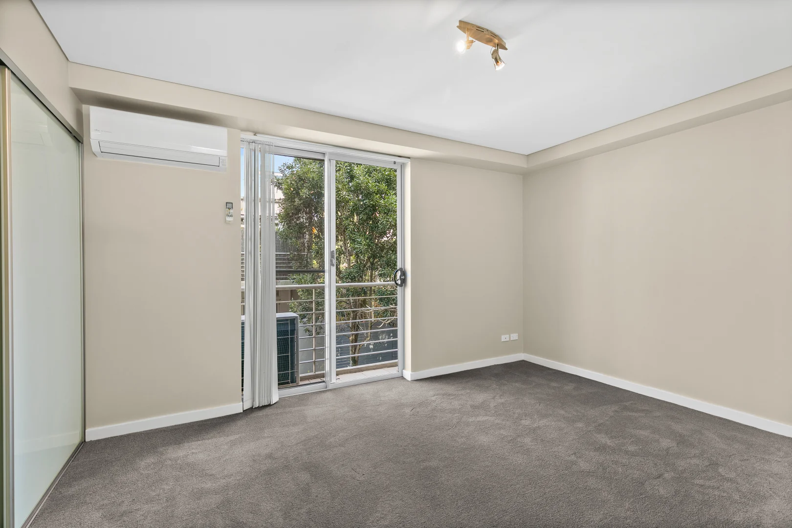 23/75 Stanley Street, Chatswood NSW 2067 photo 3