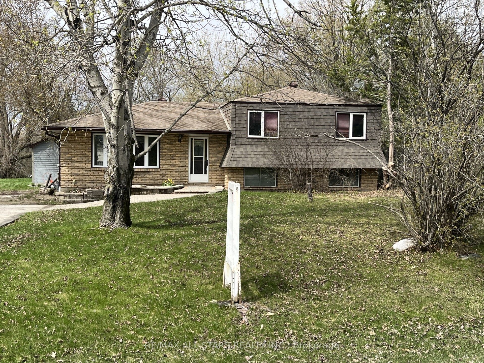 13 Janet Drive, Kawartha Lakes, ON, L0B 1K0