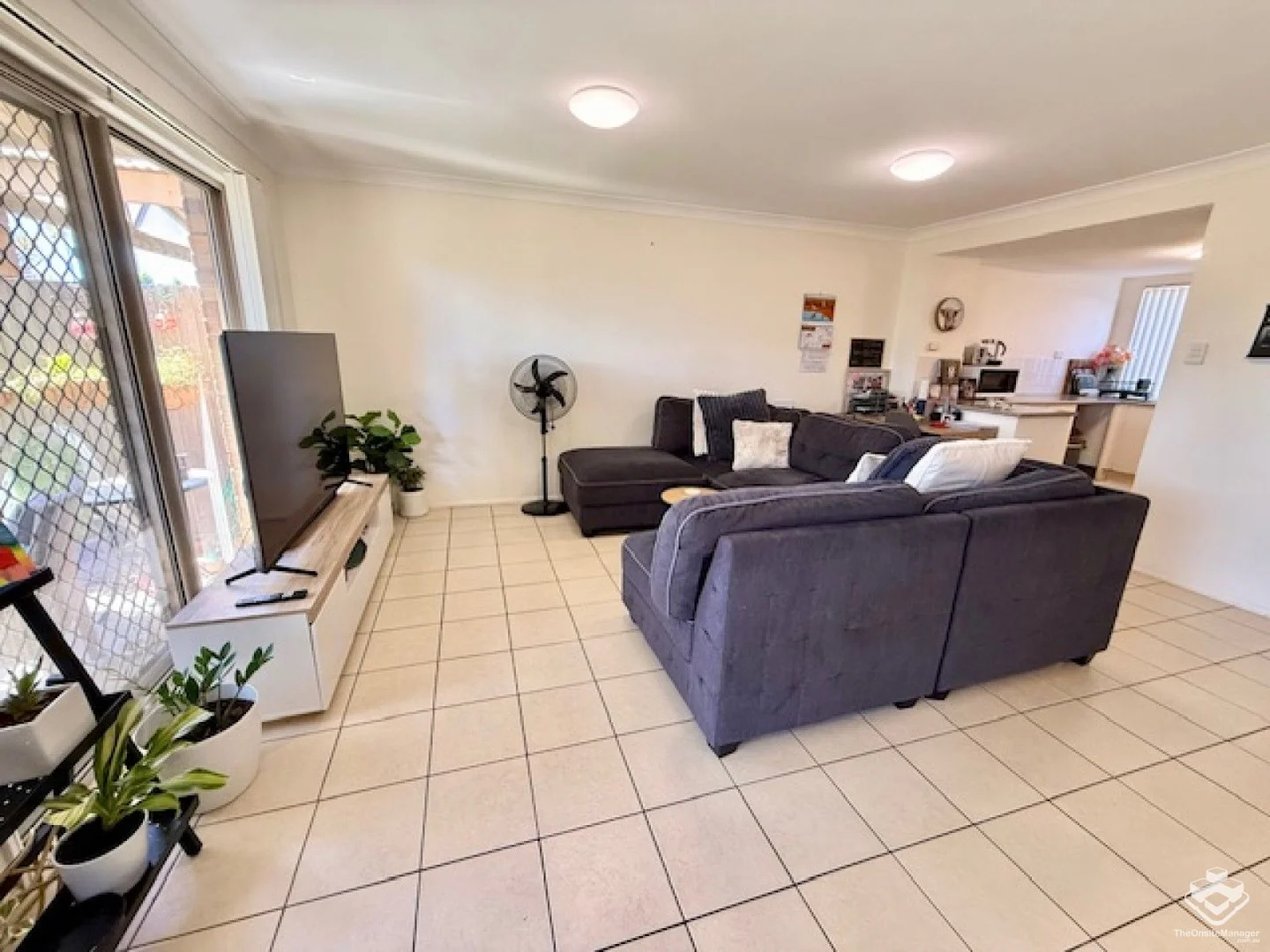 Additional image 2 of ID:21172885/220 Christine Avenue, Burleigh Waters QLD 4220